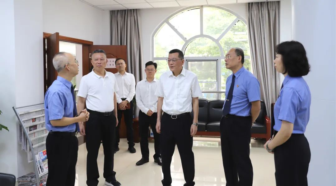 紧扣法律监督职能强化担当作为  全力维护社会安全稳定