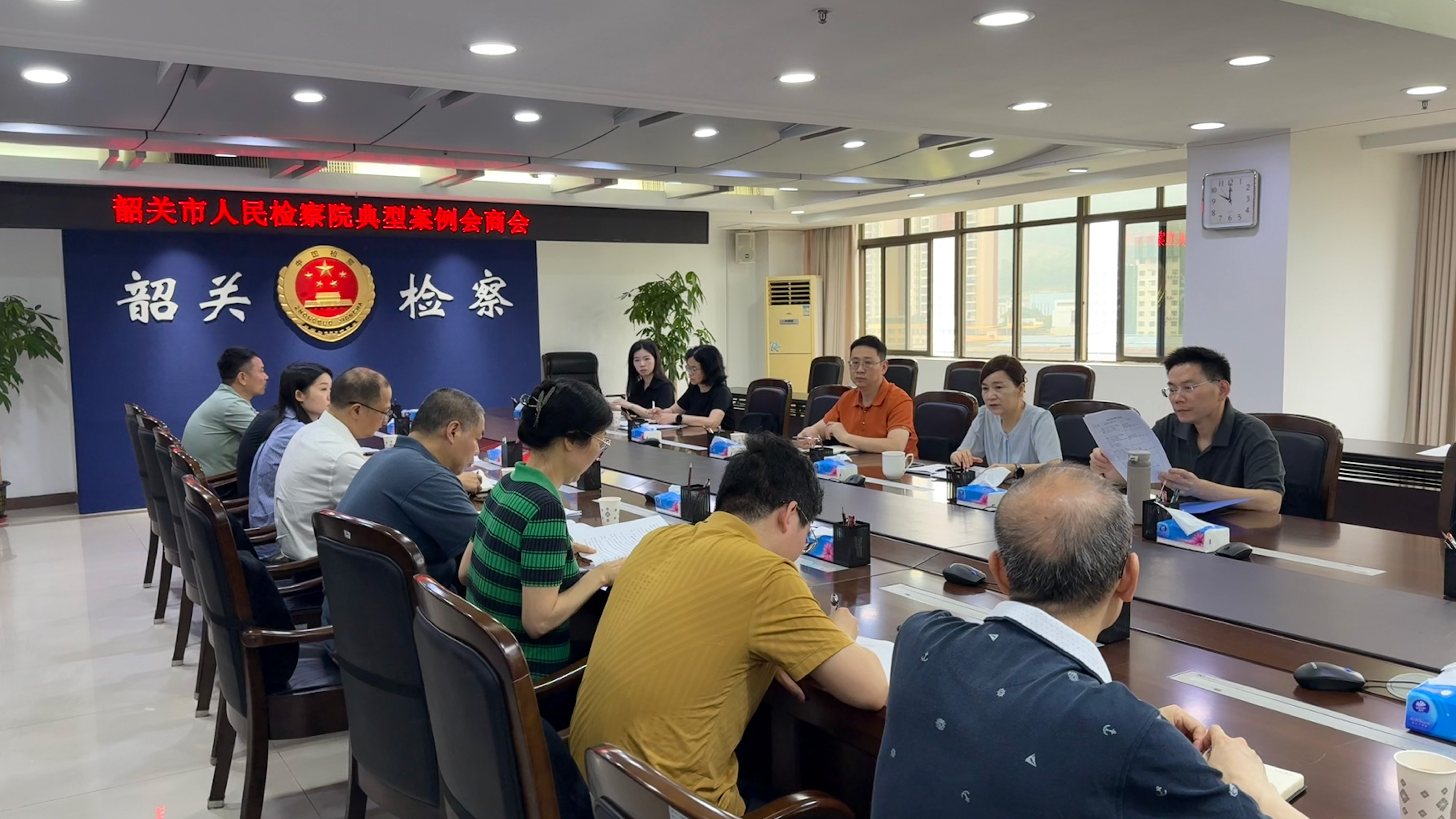 市检察院召开第一次典型案例工作会商会
